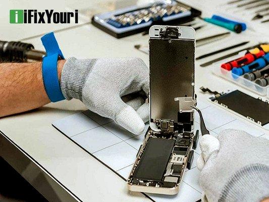 iPhone Repair at iFixYouri Palm Beach Gardens