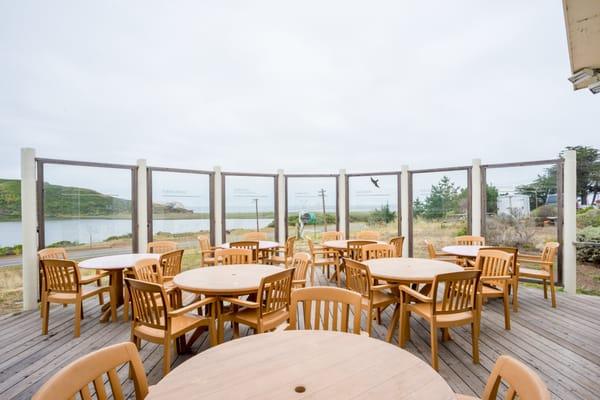 Dining Hall - Outdoor Patio with views of the lagoon and ocean