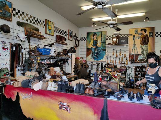 Windward Shoe Repair & Small Engine