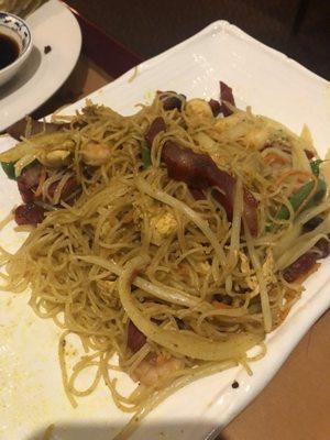 2022.08.15 - Singapore rice noodles