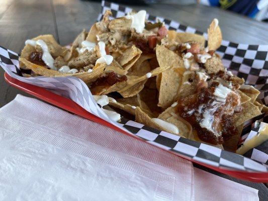 Loaded nachos ..? Don't think so. Barely put any ingredients