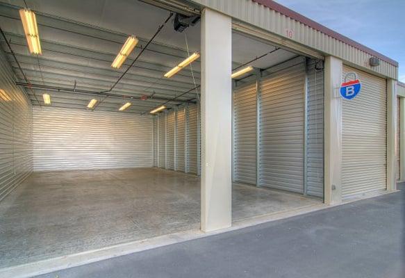 Fully Enclosed Warehouse Units 24x50's and 28x50's