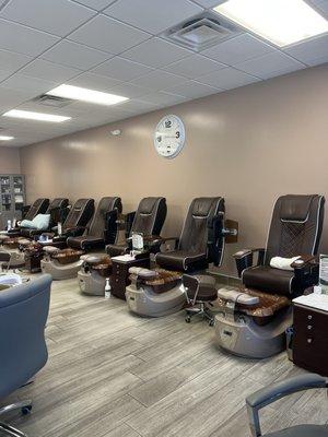 Clean and empty salon.