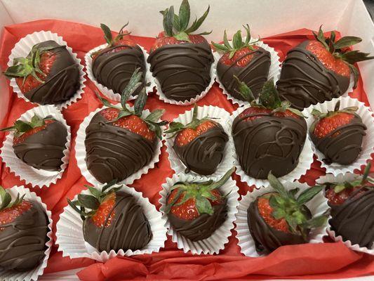 Chocolate Dipped Strawberries 6 for $15. 12 for $25.00
24 hours notice