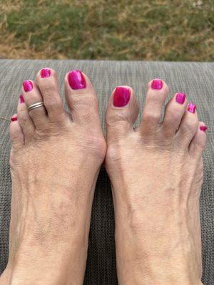 Gel pedicure