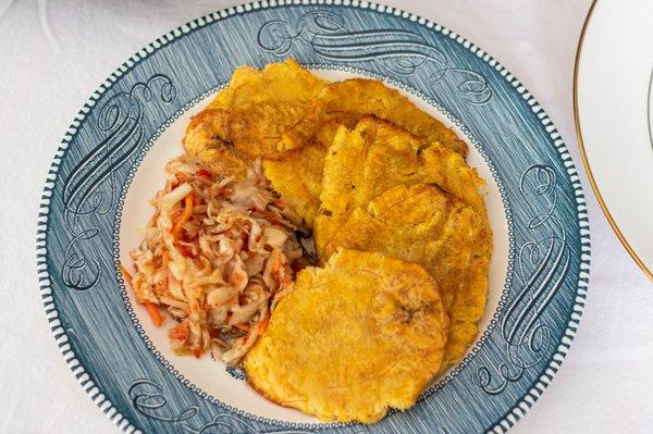 Fried plantains with pikliz