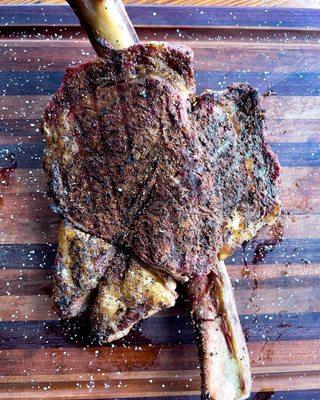 Tomahawk Ribeye Steak