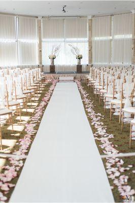 PERFECT arch and aisle petals exactly as I wanted them!