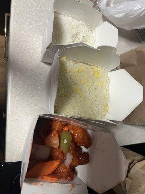 Plain white rice, plain egg fried rice, sweet & sour chicken