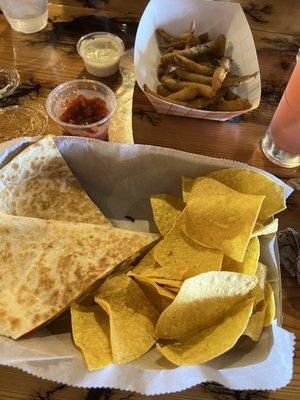 Quesadilla with chips and salsa Fried pickles with ranch