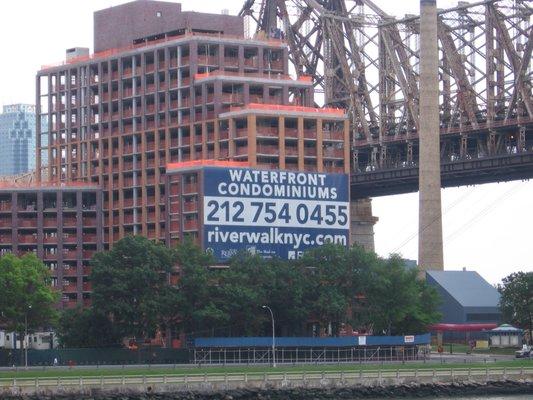 90' x 49' banner at Queensboro Bridge