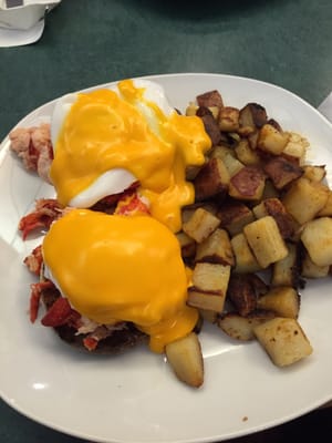 Lobster Benedict