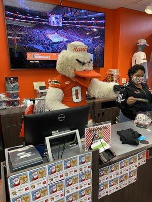 Looks who is ringing up Customers, Sebastian the Ibis