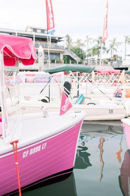 Bachelorette party celebration on Pink cruise boat in San Diego Bay! Bride @claire.morgan__
Photo @devynleonephoto
Planner @arenlace