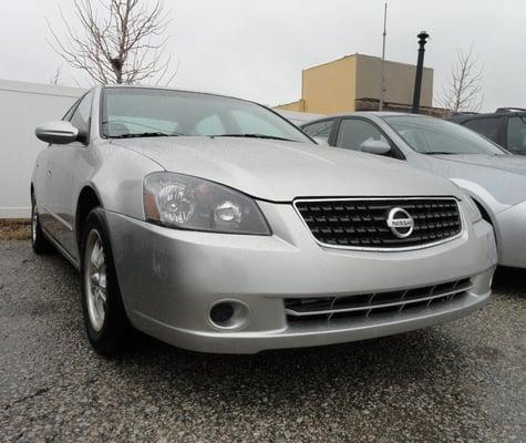 Here is the 2005 Nissan Altima after all repairs have been completed.