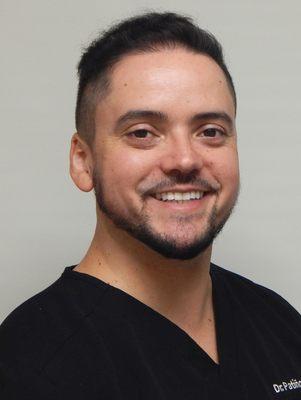 Dr. Patino is a Diplomate of the American Board of Orthodontics (www.americanboardortho.com) and an Assistant Clinical Faculty at UCSF