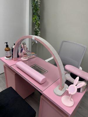 Pink nail desk