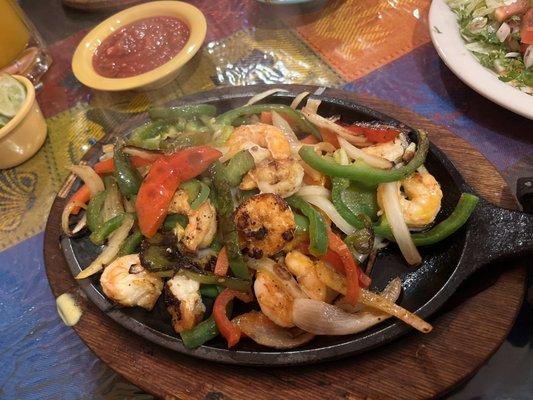 Shrimp fajitas