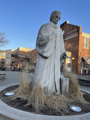 Noah Webster statue.