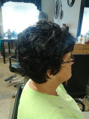 I showed the owner Tara several photos of hair styles, her cut was even better than the photos provided! Thank You