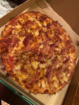 XL Pepperoni and Bacon Pizza