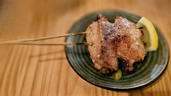 Teba-saki (chicken wings with lemon)