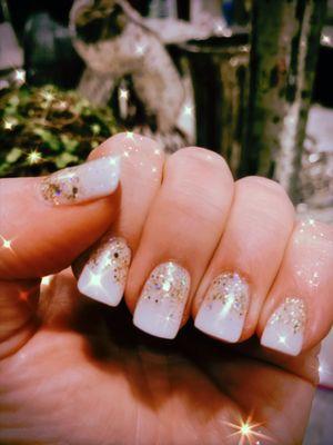 White dip with tips and ombré sparkle nails