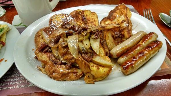 Peca pear french toast