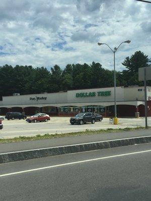 Dollar Tree Hooksett -- RK Center : 1271 Hooksett Road / Route 3 & Route 28, Hooksett           Storefront