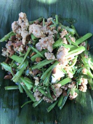 Pork, water spinach, salted soy beans stir fry