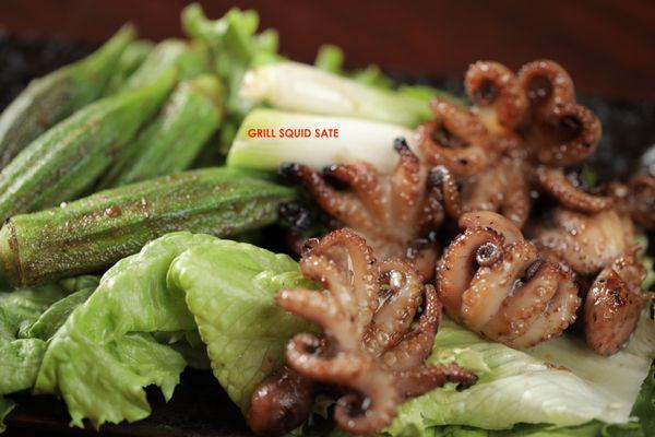 GRILL OCTOPUS SATE (BACH TUOC NUONG SATE)