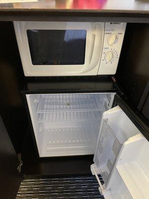 Microwave plus open fridge- score!!