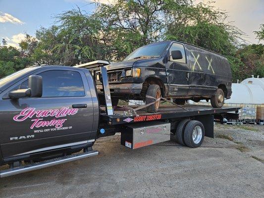 Junk car removal! Clearing and beautifying people's property