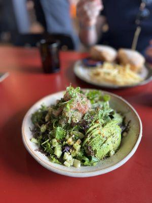 Tuna poke bowl @colorful.eats