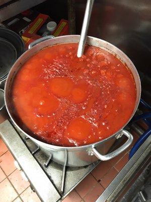 Fresh tomato sauce