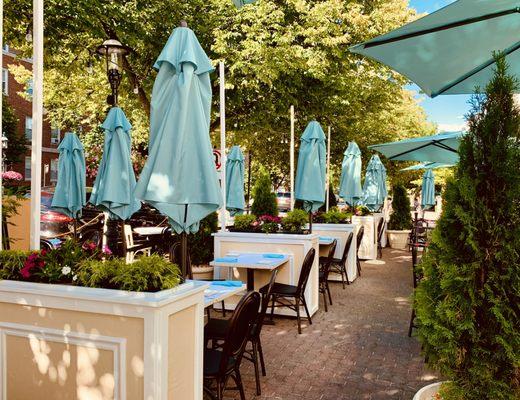 Our Gorgeous Outdoor Dining Area