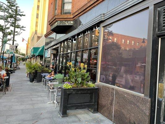 Front entrance and outdoor seating