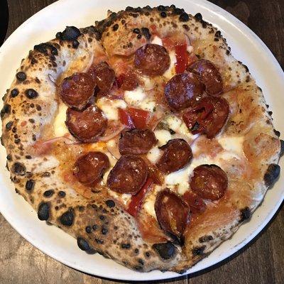 SALAMI PICCANTE crushed tomato, mozzarella, peppers, onion