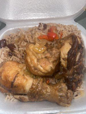 Brown stew chicken