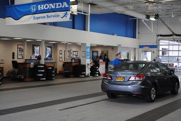 The service center at Mohawk Honda