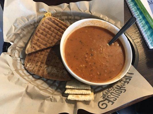 AMAZING! Grilled cheese and tomato bisque. I was very impressed with the quality and taste of their food.