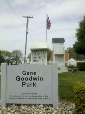 Historic Gays, IL and the two story outhouse!