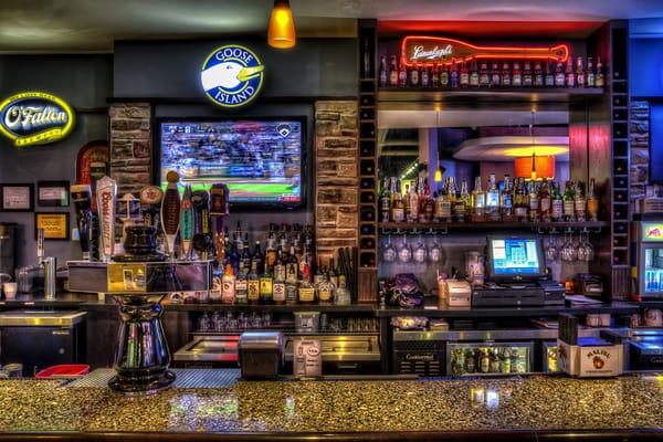 Edison's bar features a full compliment of wine, premium spirits, and domestic, craft, and import draft & bottled beer!