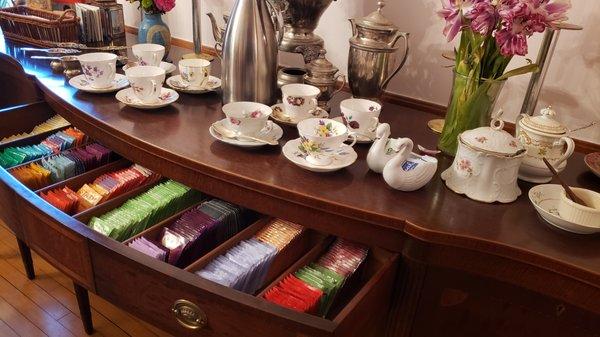 Amazing tea drawer!