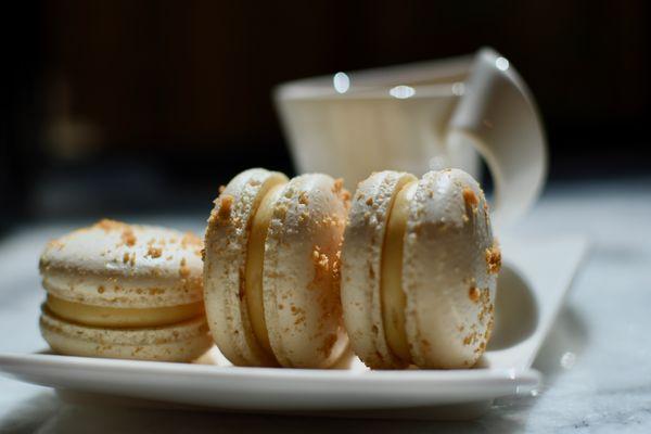 Caramel cheesecake macaron - a perfect coffee companion