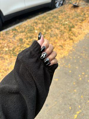 Halloween nails