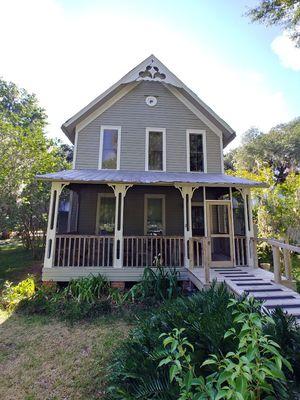 A historic home in Micanopy that we painted.