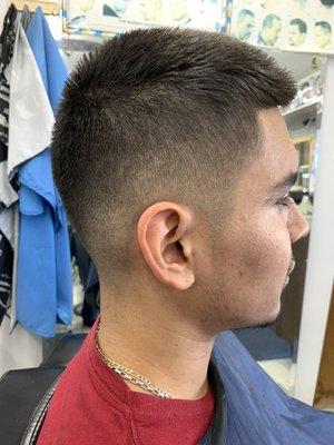 Low fade hairstyle for men