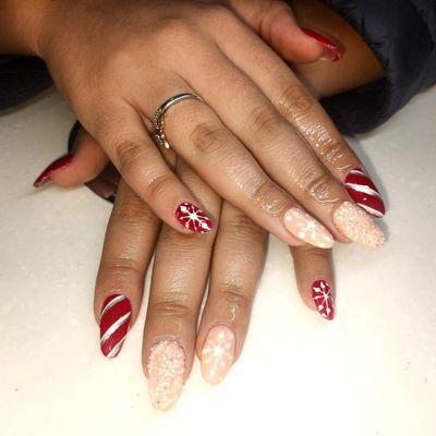 Holiday nails by Liz