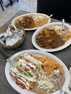 3 Enchiladas bistec con papas